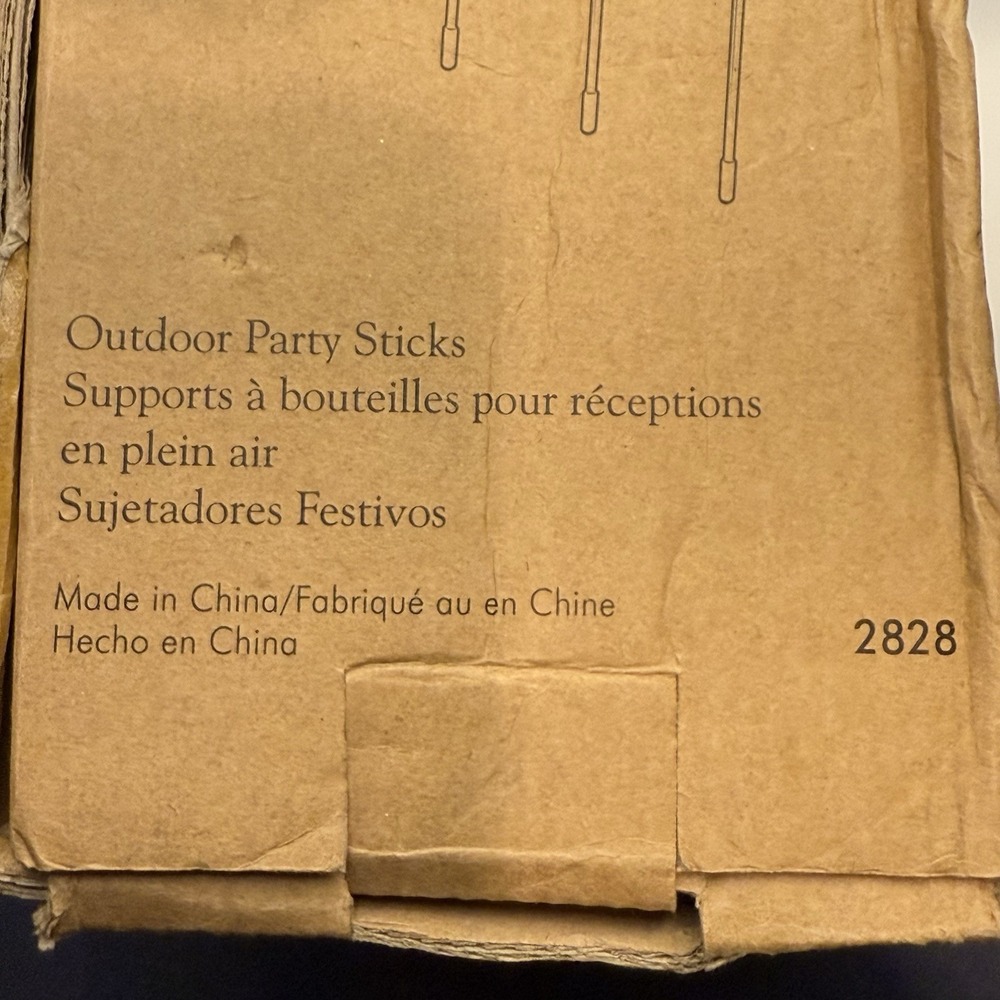Pampered Chef Outdoor Party Sticks Can Glass Wine Bottle Drink Holder Stakes New - Picture 4 of 9